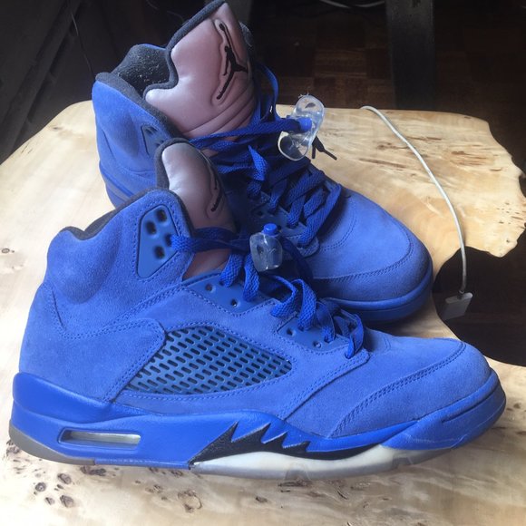 Lightly used Nike Air Jordan 5 Blue Suede Size 9.5 - Picture 2 of 3